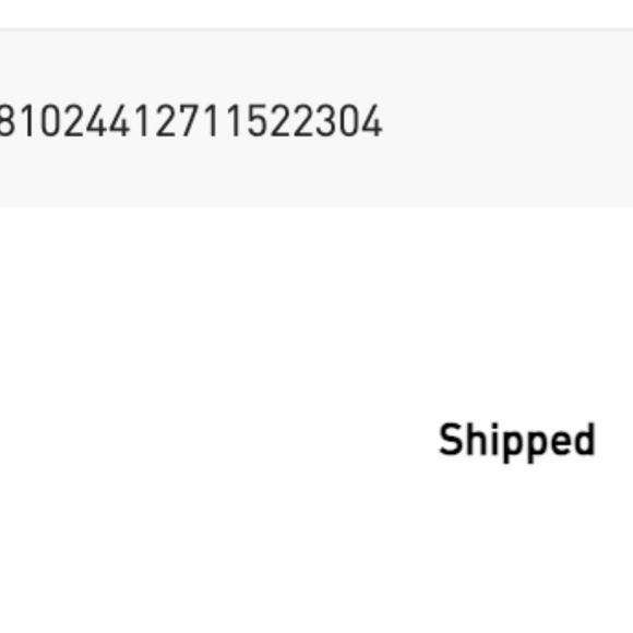 POP MART Labubu The Monsters Let’s Checkmate Series Vinyl Doll - Picture 3 of 3